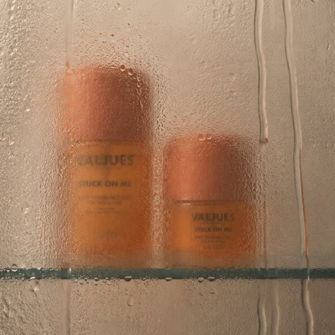 STUCK ON ME BODYMIST